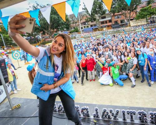 FotografoFoto Alcaldía de Medellín:Más de 500 colaboradores de Medellín Me Cuida Salud abordarán problemáticas de salud mental. 